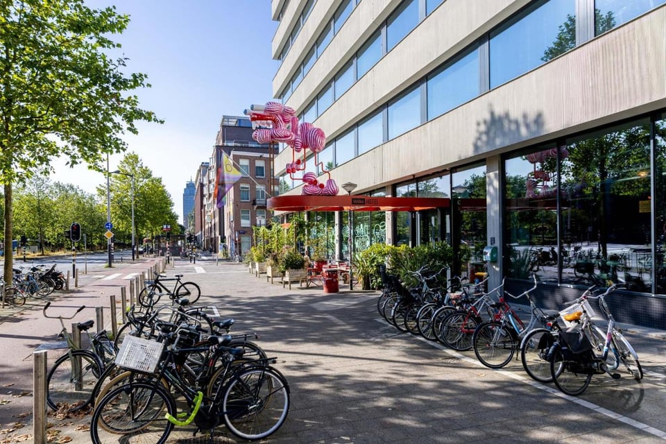 Volkshotel Amsterdam, how it began