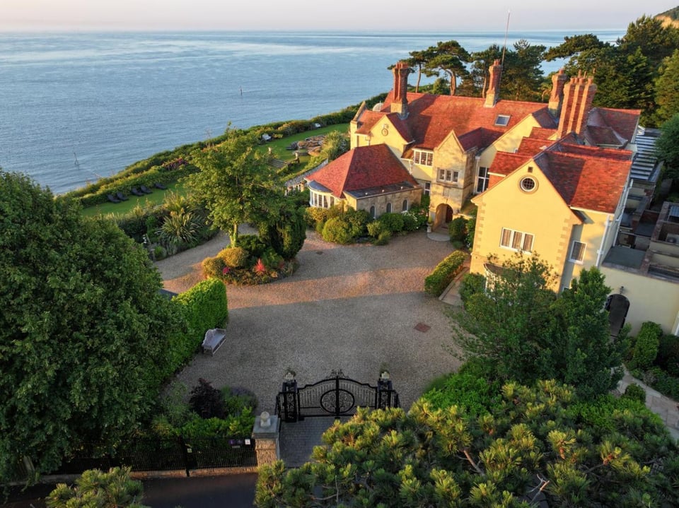 Haven Hall Hotel, how it began