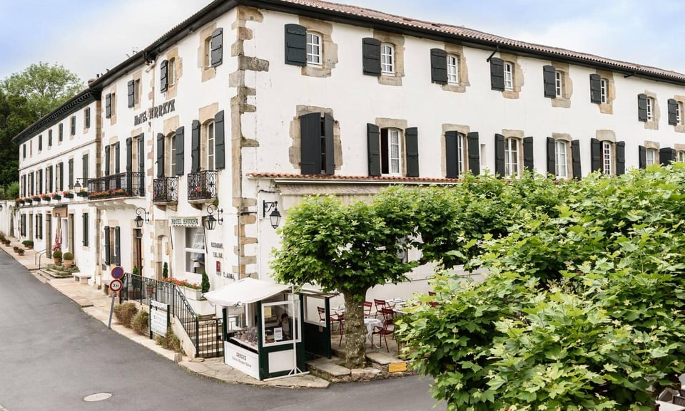 Hôtel Arraya, how it began