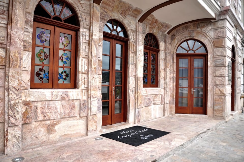 Hotel Cruz del Vado, how it began