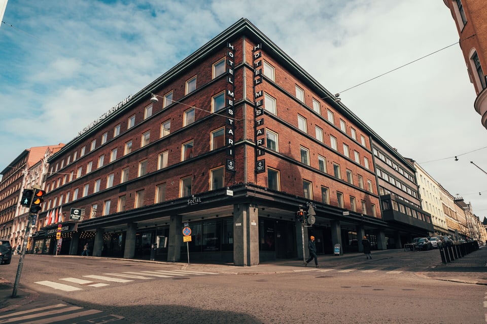 Clarion Hotel Mestari, how it began
