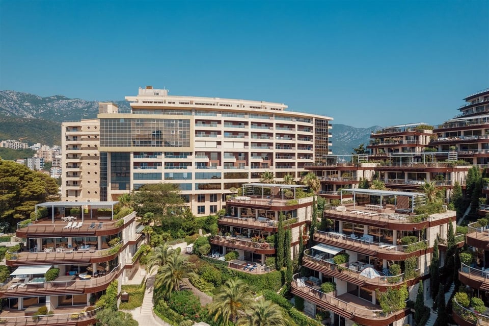 Dukley Hotel & Resort, how it began