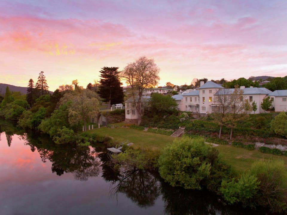 The Woodbridge Tasmania, how it began