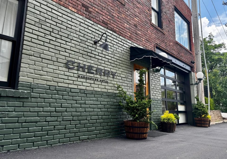 Cherry Warehouse Hotel, how it began