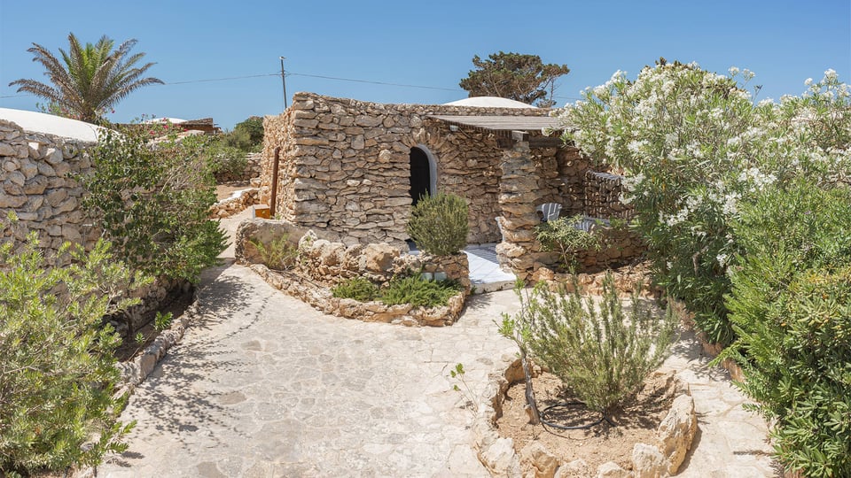 Hotel i Dammusi di Borgo Cala Creta, how it began