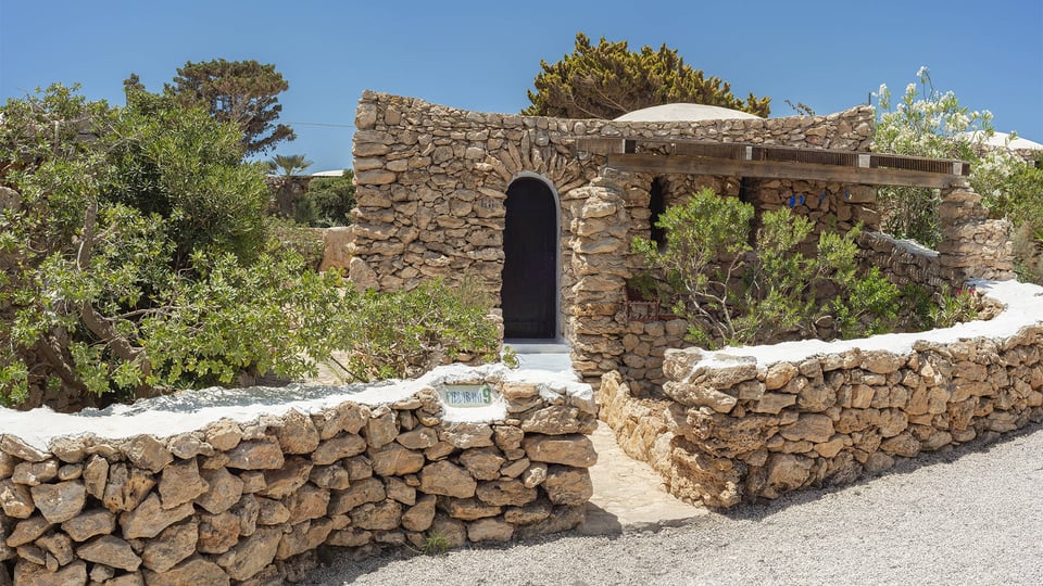 Hotel i Dammusi di Borgo Cala Creta, how it began
