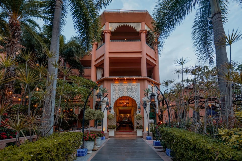 Amanda Hotel Kenting, how it began