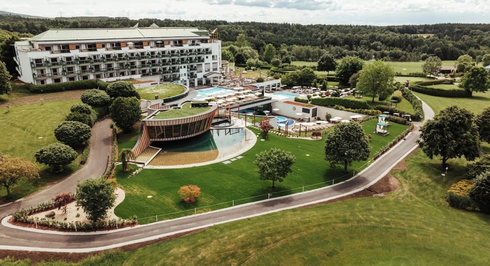 Hotel Reiters Supreme, how it began