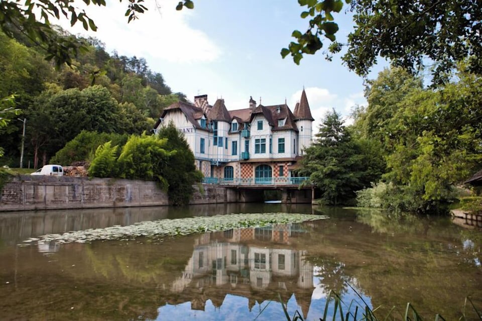 Le Moulin de Connelles, how it began