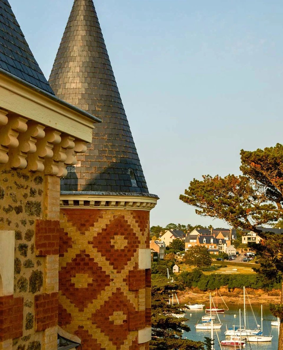 Hôtel Le Nessay, how it began