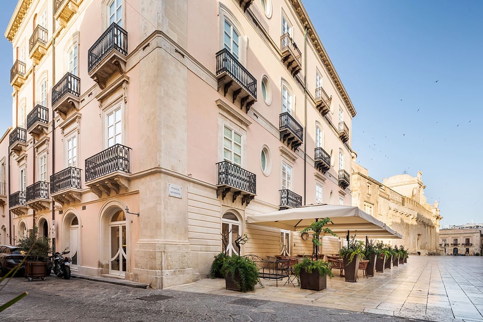 Palazzo Artemide, how it began