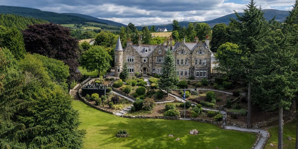 Dowans Hotel & Restaurant, how it began