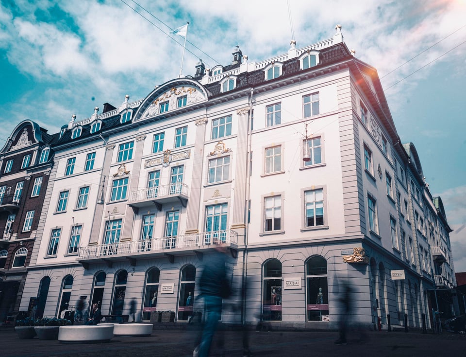 Hotel Royal, how it began
