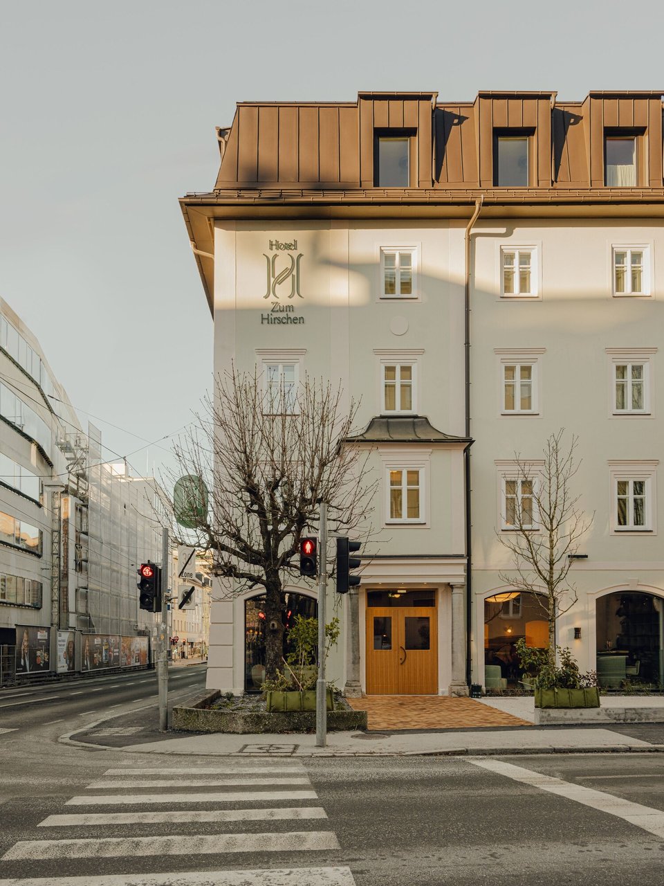 Hotel zum Hirschen, how it began