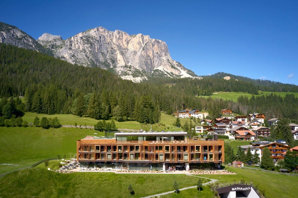 Hotel Badia Hill, how it began