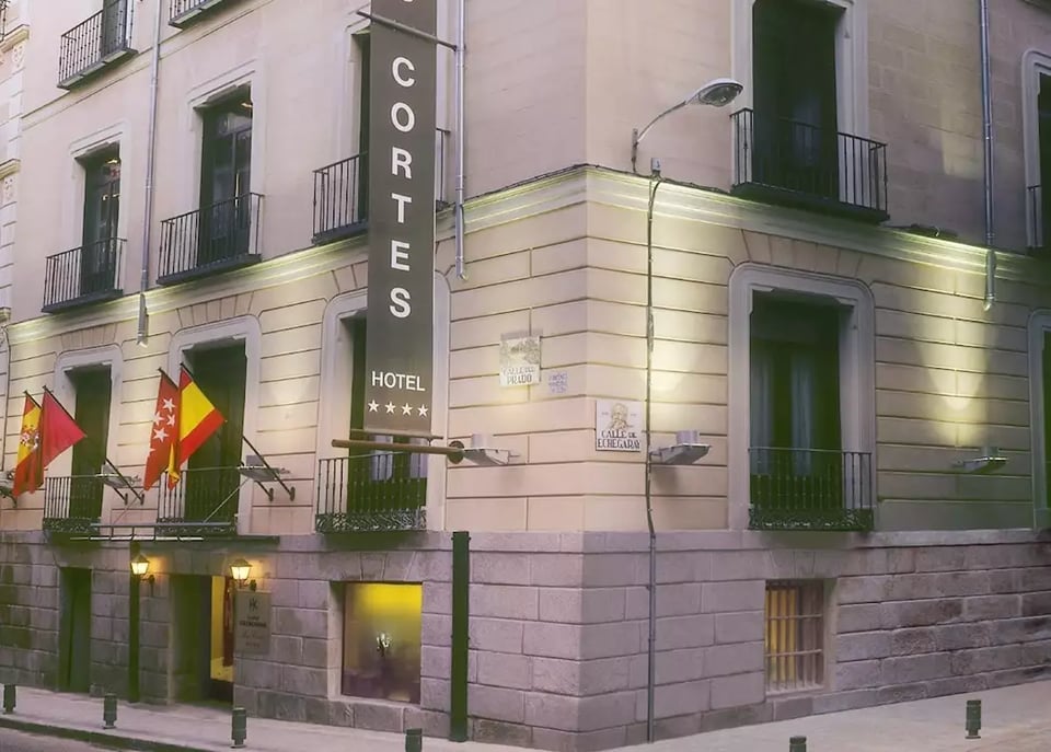 Hotel Catalonia Las Cortes, how it began