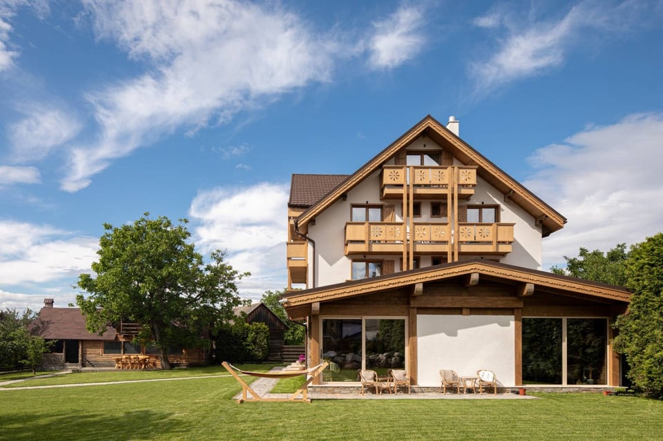 Zara Chalet, how it began