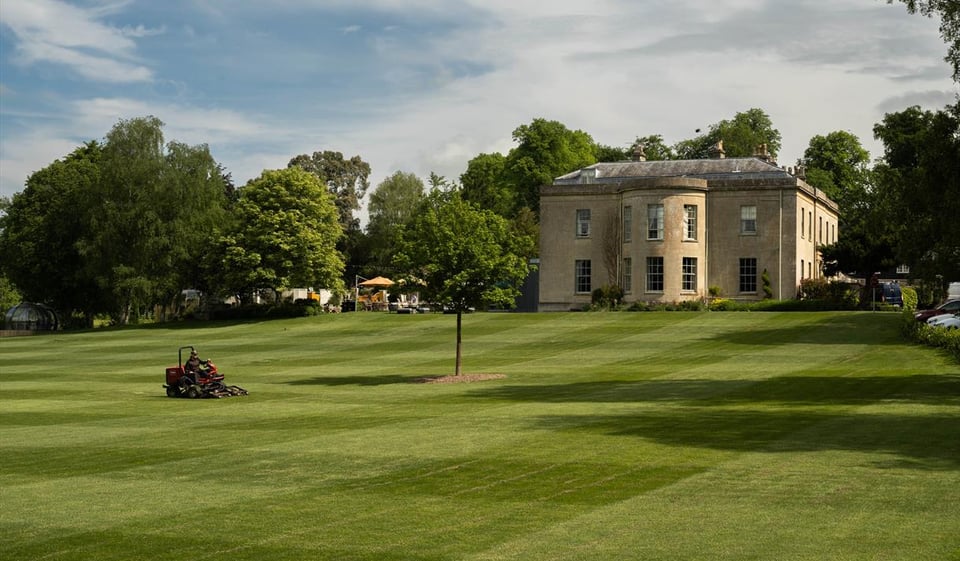 Bishopstrow Hotel & Spa, how it began