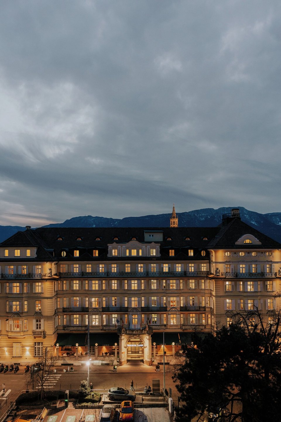 Parkhotel Laurin, how it began