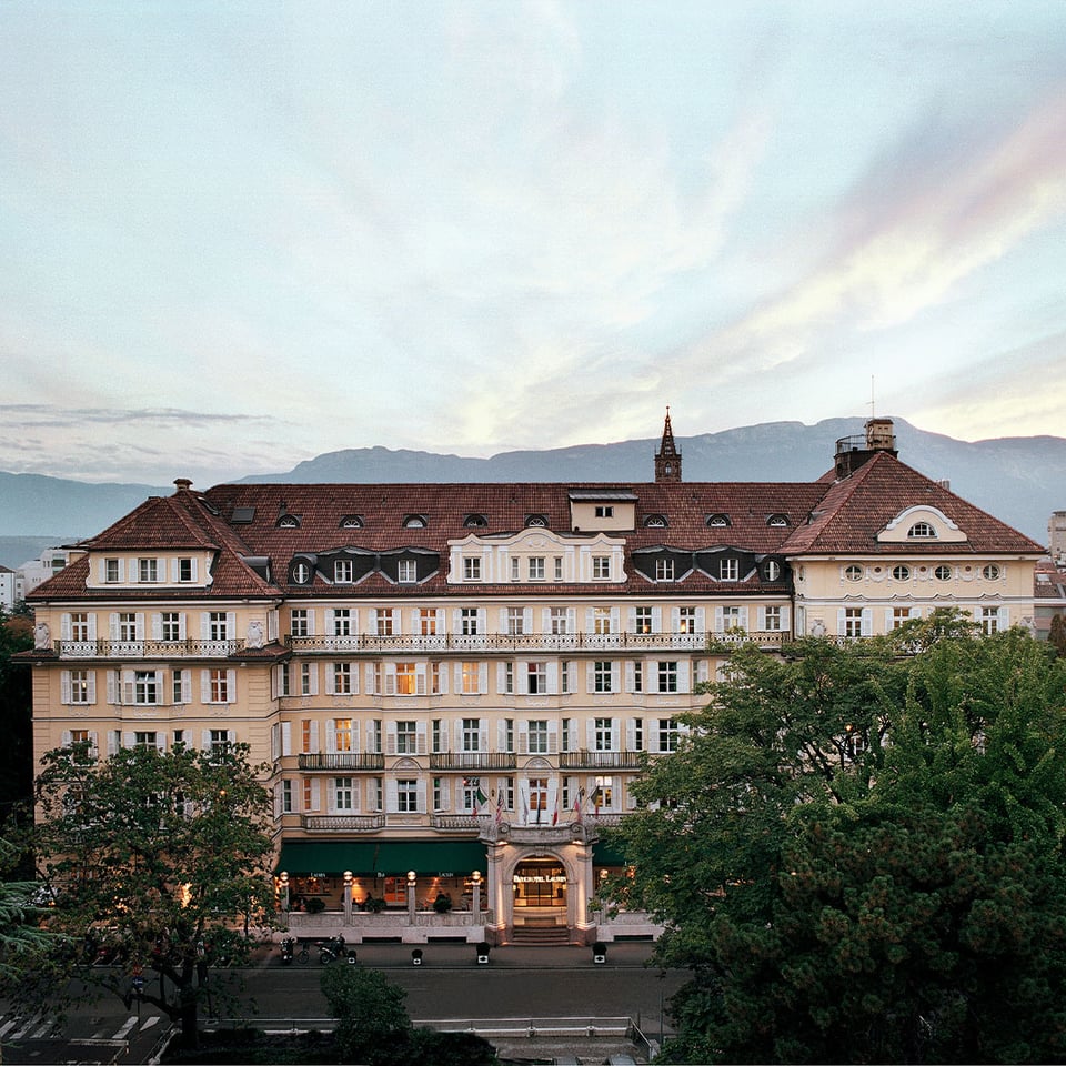 Parkhotel Laurin, how it began