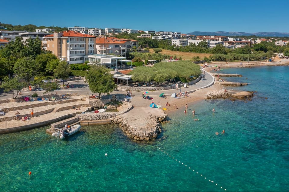 Hotel Vila Rova, how it began