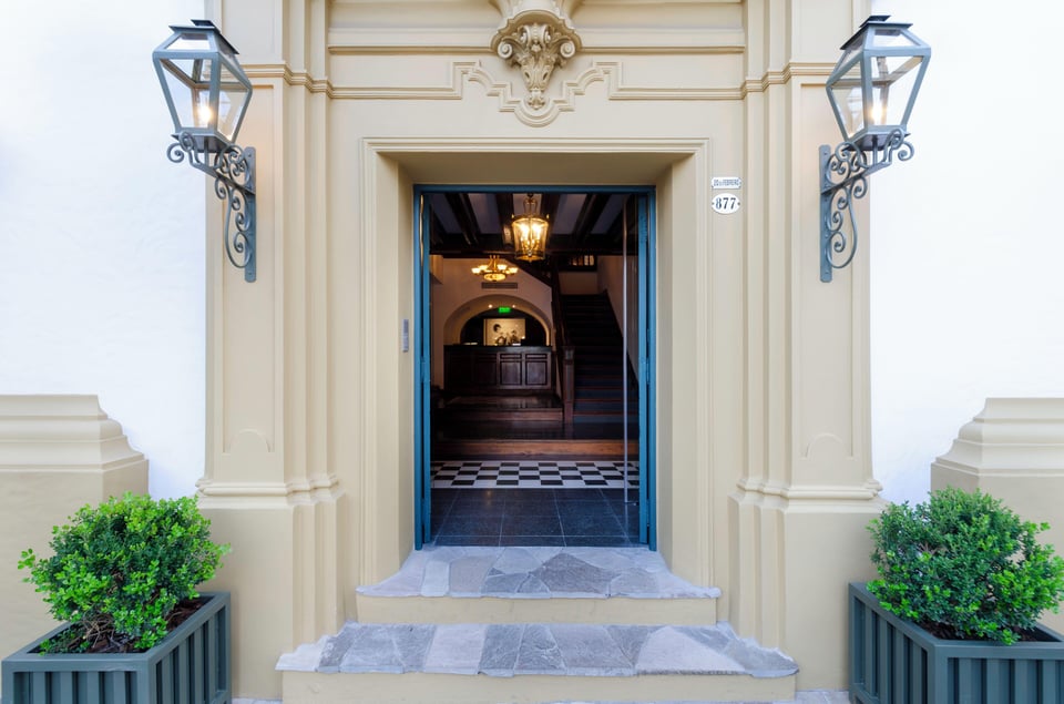 El Bodeguero Hotel, how it began