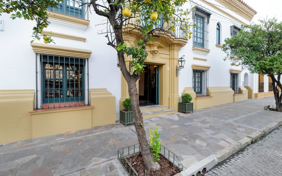 El Bodeguero Hotel, how it began