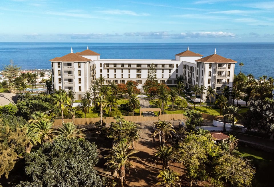 Gran Hotel Taoro, how it began
