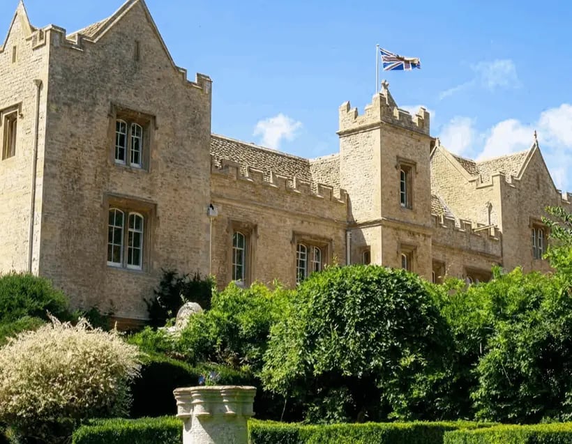Weston Manor Hotel, how it began