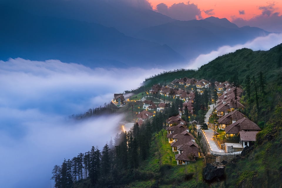 Ville De Mont Mountain Resort, how it began