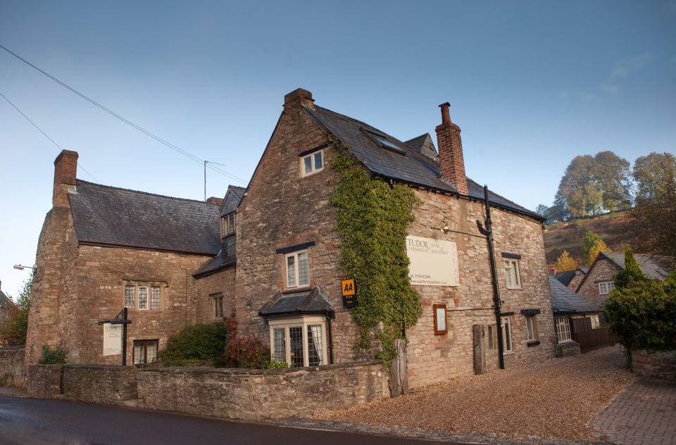 Tudor Farmhouse Hotel, how it began