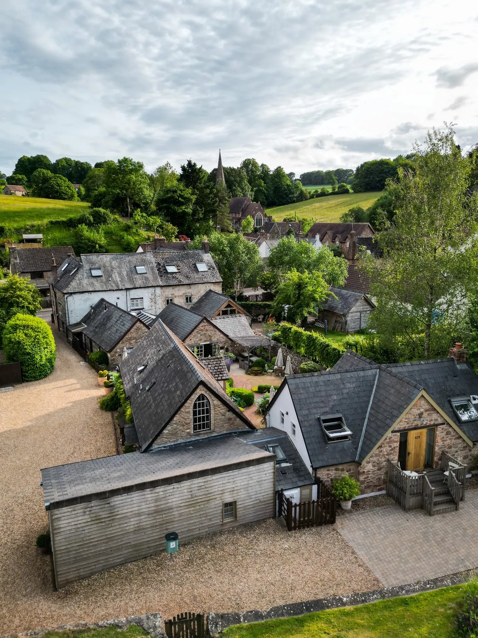 Tudor Farmhouse Hotel, how it began