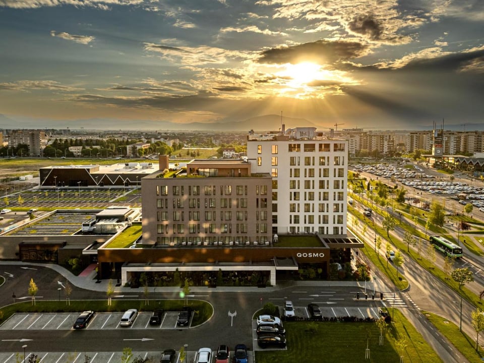 QOSMO Brasov Hotel, how it began
