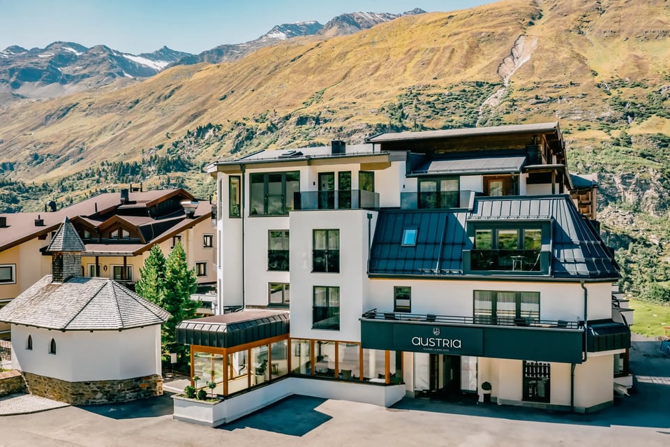 Gourmet & Wine Hotel Austria, how it began