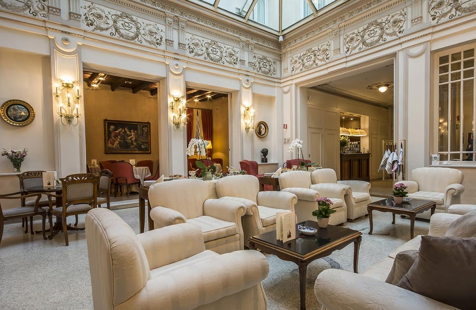 Hotel Corona D'oro