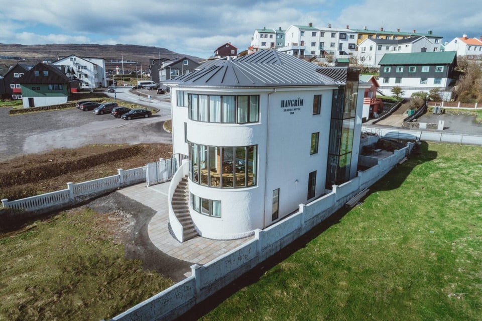 Havgrím Seaside Hotel 1948, how it began