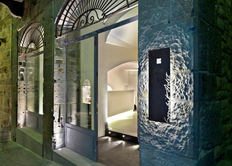 GombitHotel, how it began