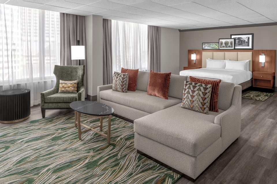 DoubleTree by Hilton New Orleans