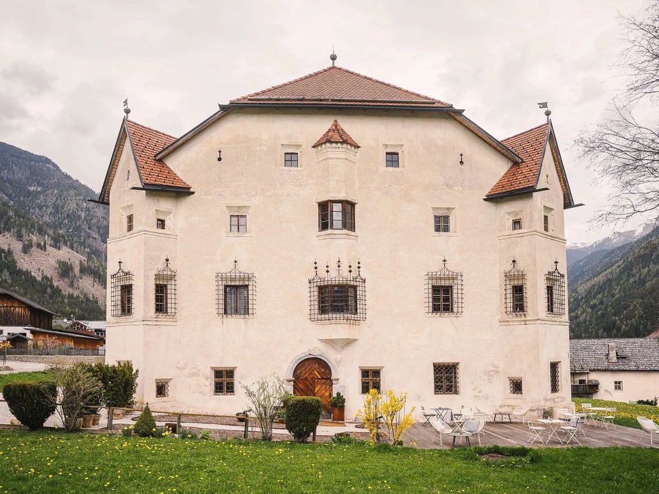 Ansitz Heufler by Norbert Niederkofler, how it began