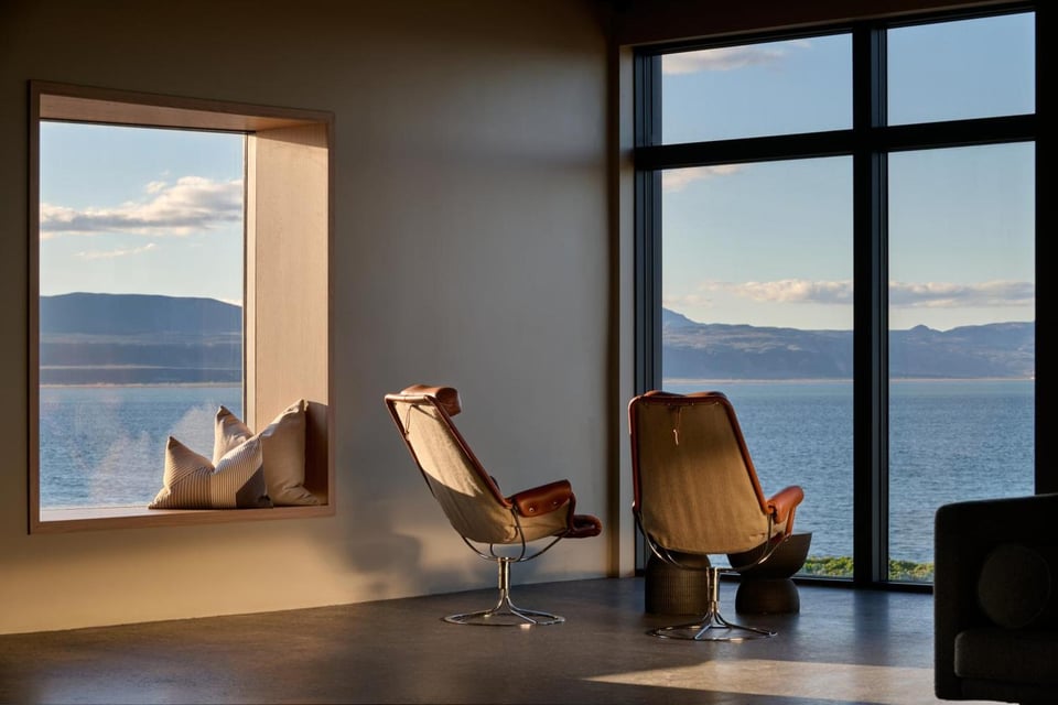 Black Sand Hotel