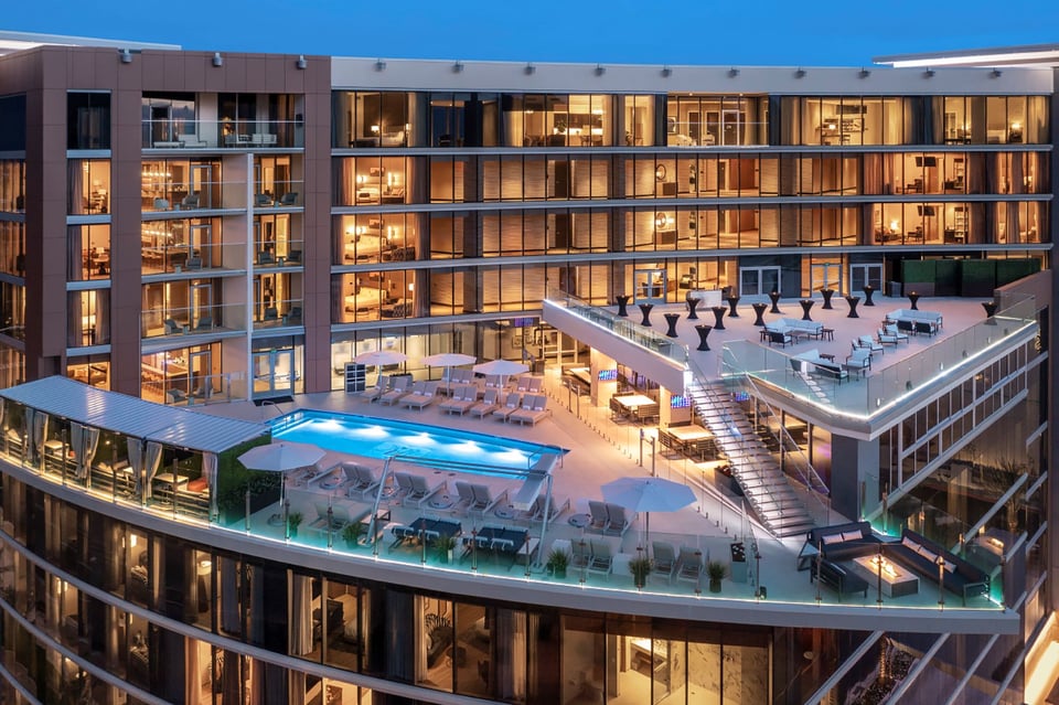Caesars Republic Scottsdale, a Hilton Hotel