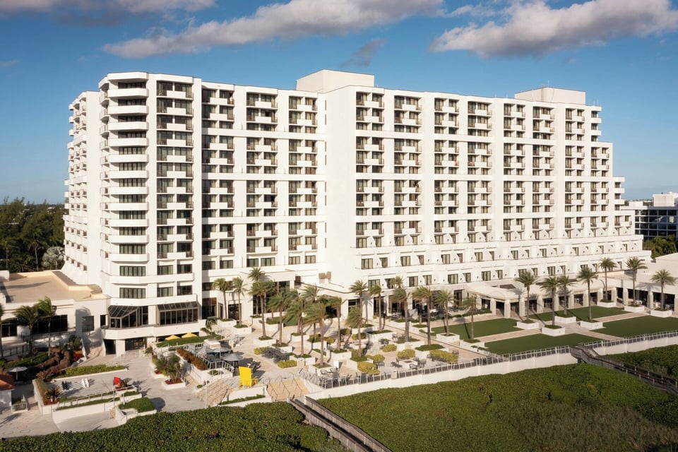 Fort Lauderdale Marriott Harbor Beach Resort & Spa, how it began
