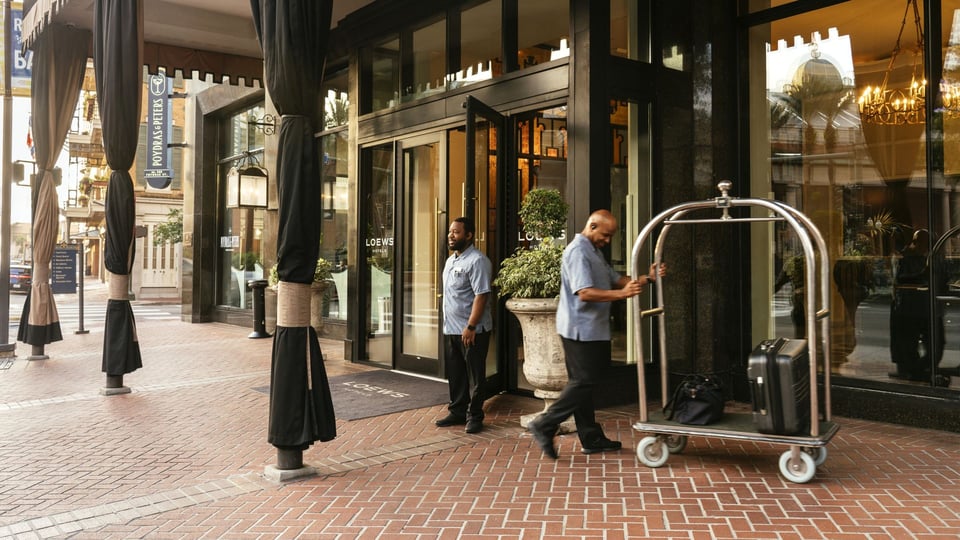 Loews New Orleans Hotel, how it began