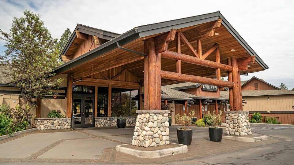Riverhouse Lodge, how it began
