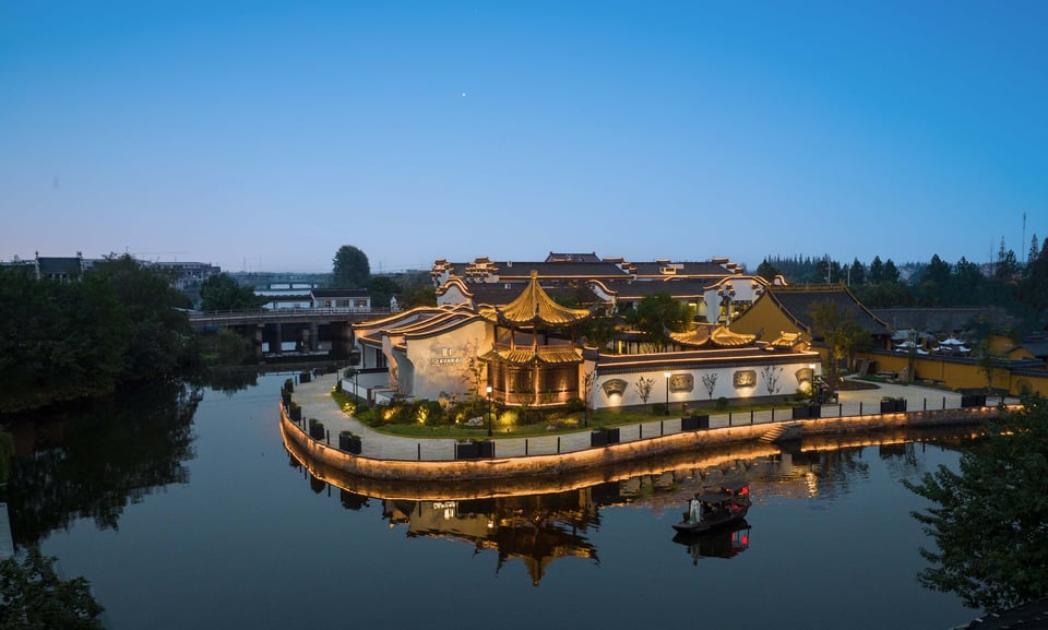 Wanda Reign Chengdu Hotel, how it began