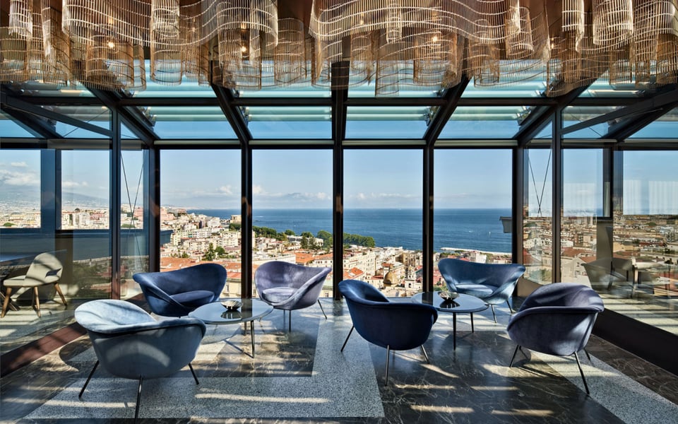 De Bonart Naples, Curio Collection by Hilton