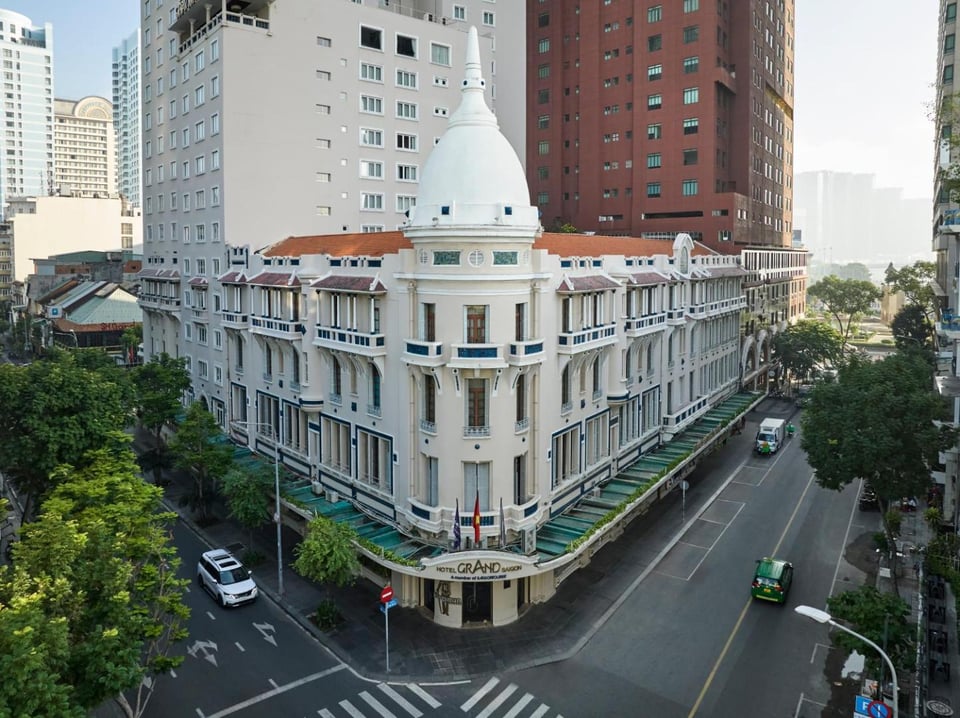 Hotel Grand Saigon, how it began
