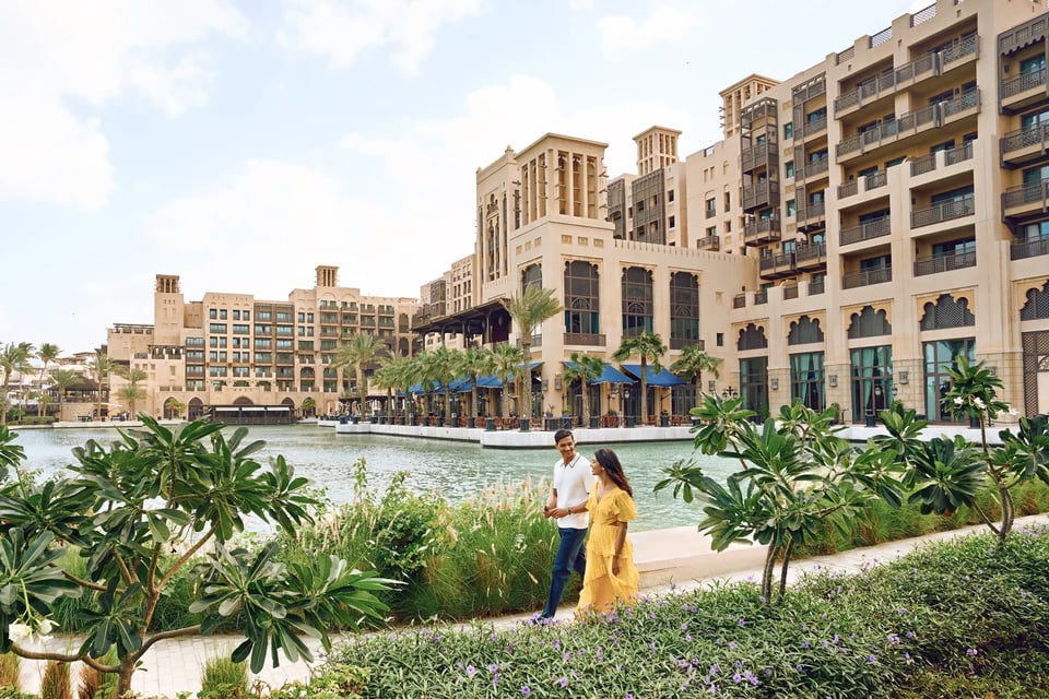 jumeirah mina al salam, how it began