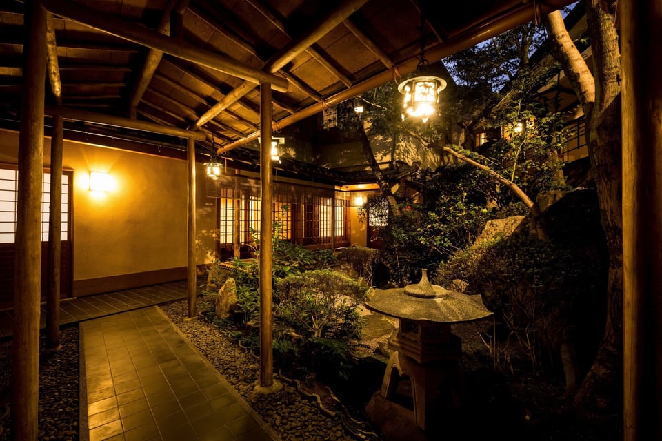 Sakanoue Hotel