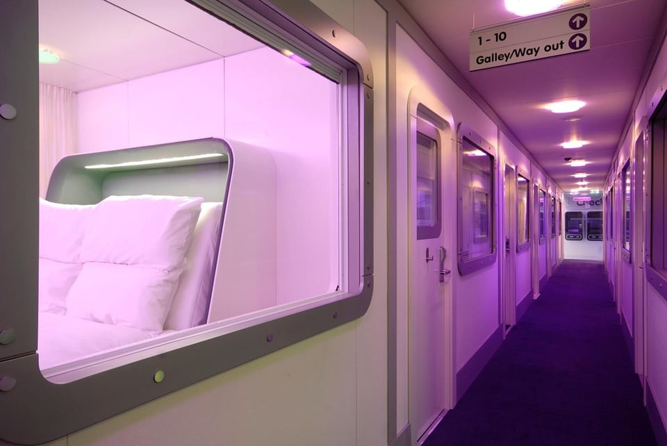 YOTELAIR Amsterdam Schiphol